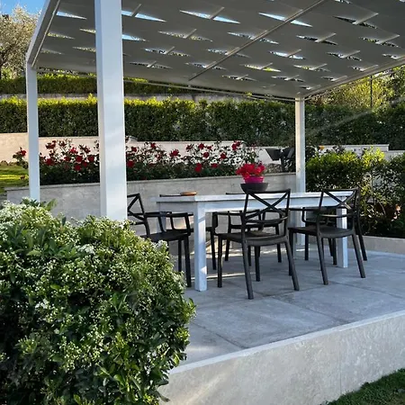 La Dama Apartment